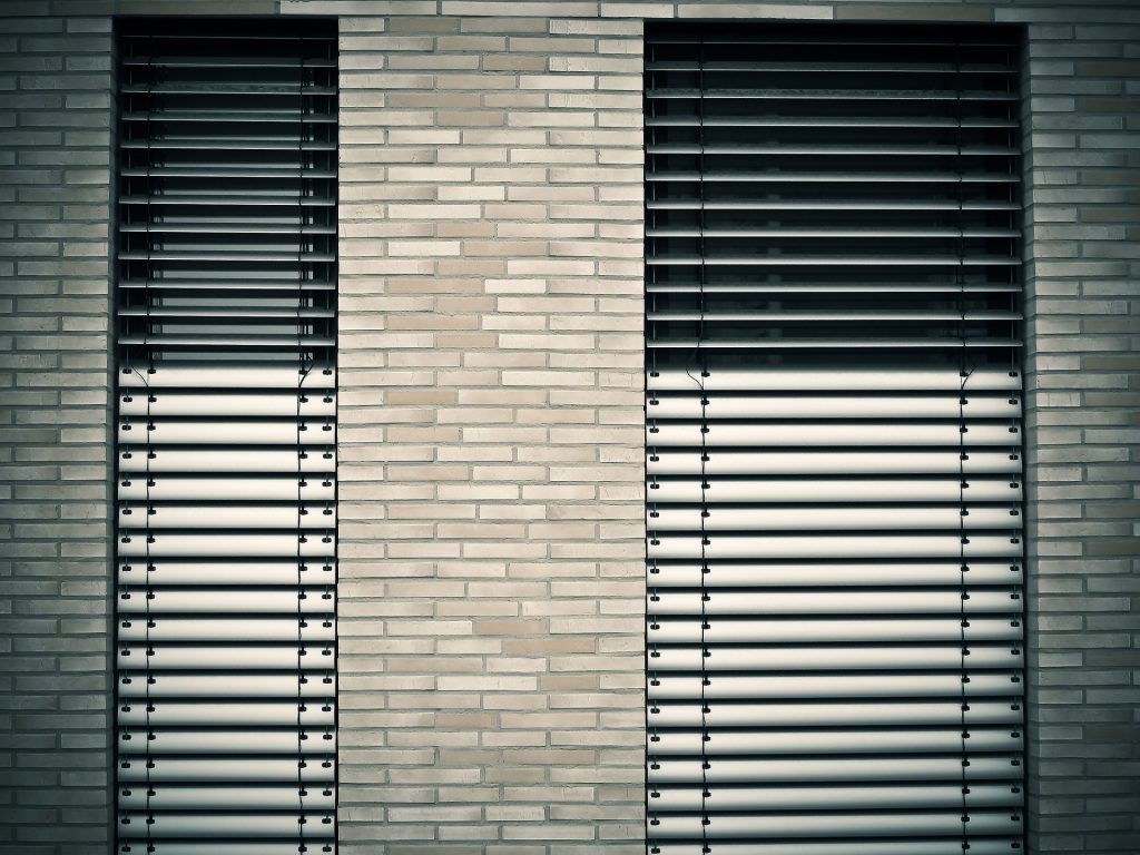 Cafe Blinds