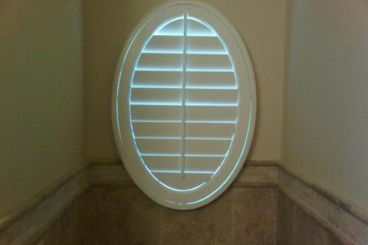 Premium Oval Wood Shutter